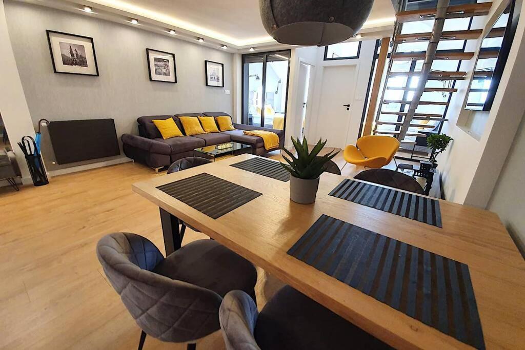 Duplex Apartment Morsztynowska, Krakow